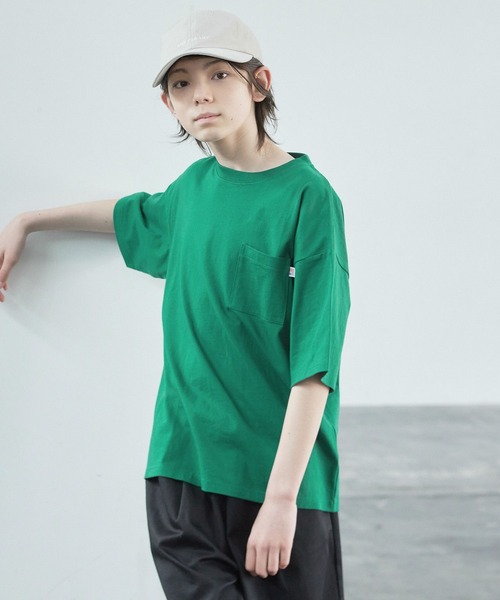 GLOBAL WORK(グローバルワーク)の「AND YUA ANY/USAラッキーカラー半袖/263877(Tシャツ/カットソー・キッズ・チャコールグレー/ライトブルー/ブラック/ベージュ/ブルー/ライトグリーン/パープル系その他5/グリーン/グリーン系その他6・150cm/160cm)」の4枚目の写真