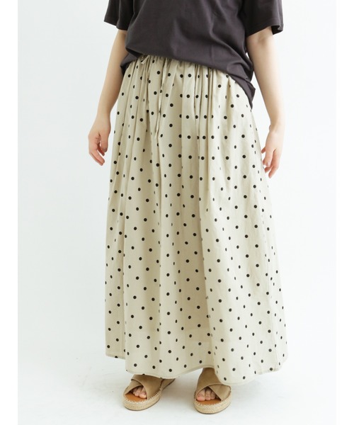 Samansa Mos2（サマンサ モスモス）の「ギャザースカート（スカート・レディース・オレンジ/ネイビー/ブラック/キナリ/モカ・ﾌﾘ-）」の2枚目の写真