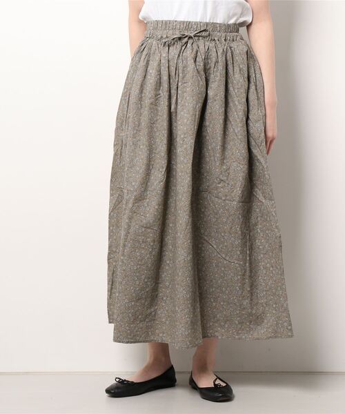 Samansa Mos2（サマンサ モスモス）の「ギャザースカート（スカート・レディース・オレンジ/ネイビー/ブラック/キナリ/モカ・ﾌﾘ-）」の21枚目の写真