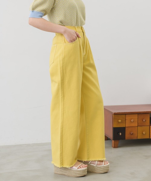 ems excite（エムズエキサイト）の「配色ステッチワイドパンツ（その他パンツ・レディース・ブラック/アイボリー/イエロー/ブルー・FREE）」の4枚目の写真