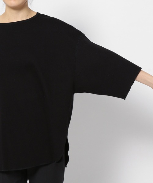 yuw(ユウ)の「ボートネックルーズプルオーバー 281251(Tシャツ/カットソー・レディース・ブラック/アイボリー・FREE)」の14枚目の写真