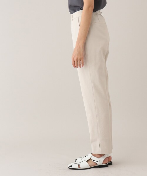 UNTITLED（アンタイトル）の「◆【通勤スーツ】フュージョンクロス 裾スリットテーパードパンツ（その他パンツ・レディース・ライトベージュ/ネイビー/チャコールグレー/ネイビー系5・48/46/02/04/03/00/01/44/42）」の15枚目の写真