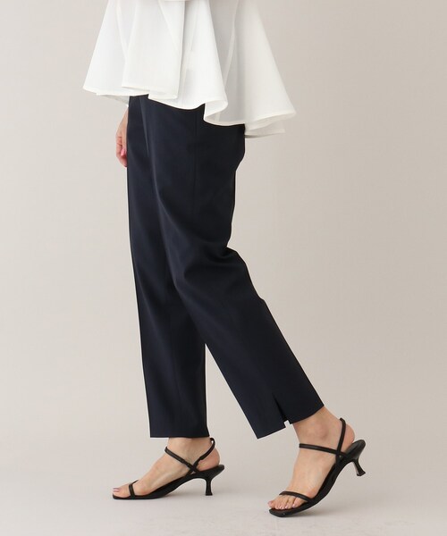 UNTITLED（アンタイトル）の「◆【通勤スーツ】フュージョンクロス 裾スリットテーパードパンツ（その他パンツ・レディース・ライトベージュ/ネイビー/チャコールグレー/ネイビー系5・48/46/02/04/03/00/01/44/42）」の21枚目の写真