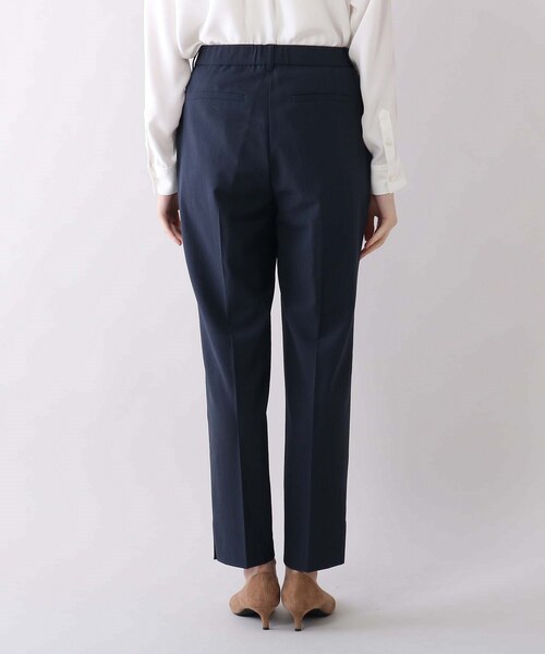 UNTITLED（アンタイトル）の「◆【通勤スーツ】フュージョンクロス 裾スリットテーパードパンツ（その他パンツ・レディース・ライトベージュ/ネイビー/チャコールグレー/ネイビー系5・48/46/02/04/03/00/01/44/42）」の12枚目の写真