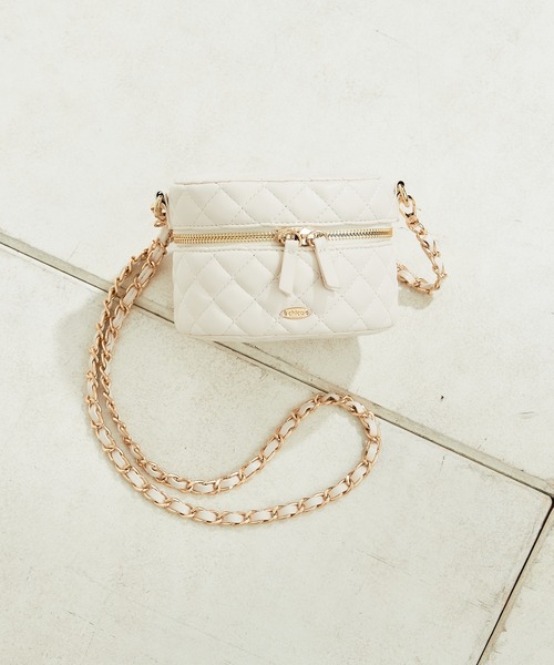 Chico（チコ）の「【新色追加】キルティングチェーンバニティーバック（ショルダーバッグ・レディース・ブラック/ミント/ホワイト/ピンク/グリーン・FREE）」の15枚目の写真