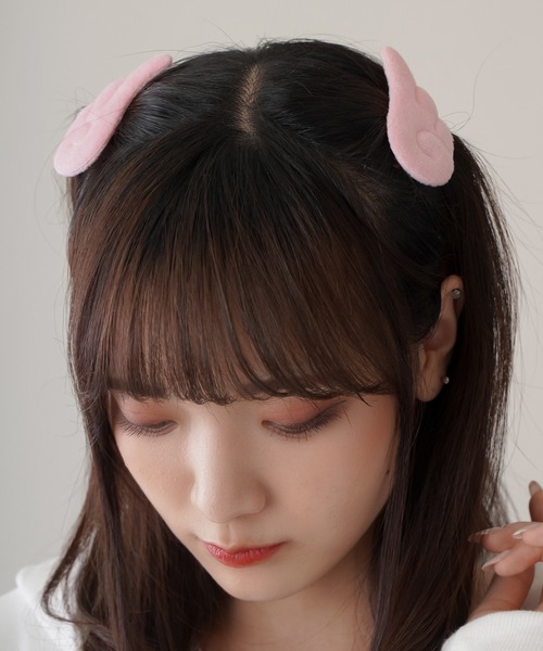 SPINNS（スピンズ）の「【2個セット】エンジェルウィング ヘアクリップ（バレッタ/ヘアクリップ・レディース・ピンク/ホワイト・ONESIZE）」の2枚目の写真