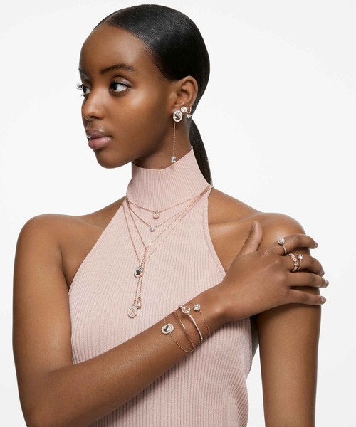 SWAROVSKI(スワロフスキー)の「【公式】【スワロフスキー】Stilla リング, ラウンドカット, パヴェ, ホワイト, ローズゴールドトーン・プレーティング(リング・レディース・ホワイト・50)」の5枚目の写真