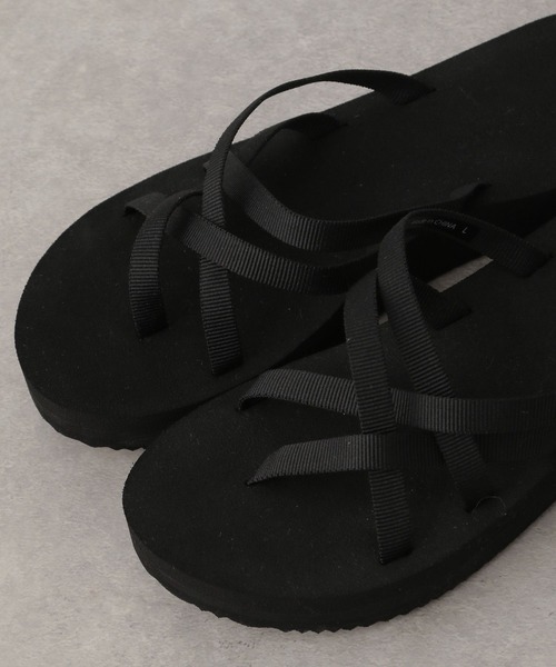 LOWRYS FARM（ローリーズファーム）の「テープクロスサンダル　279721（サンダル・レディース・ブラック/ブラウン・MEDIUM/LARGE）」の5枚目の写真
