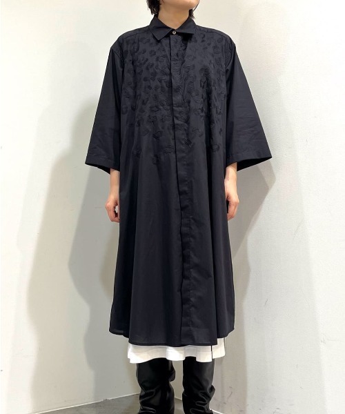ZUCCa(ズッカ)の「レオパードエンブロイダリー/ワンピース(シャツワンピース・レディース・ブラック/ホワイト・M size)」の10枚目の写真