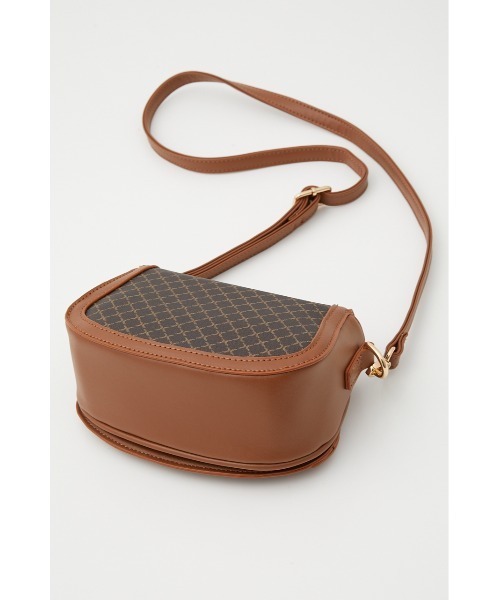 rienda（リエンダ）の「フォルムデザインポイントショルダーバッグ（ショルダーバッグ・レディース・アイボリー/ブラウン・FREE）」の6枚目の写真