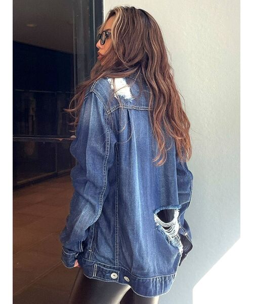 GYDA（ジェイダ）の「リヨセルダメージデニムＧジャン（デニムジャケット・レディース・ライトブルー/インディゴブルー・FREE）」の11枚目の写真