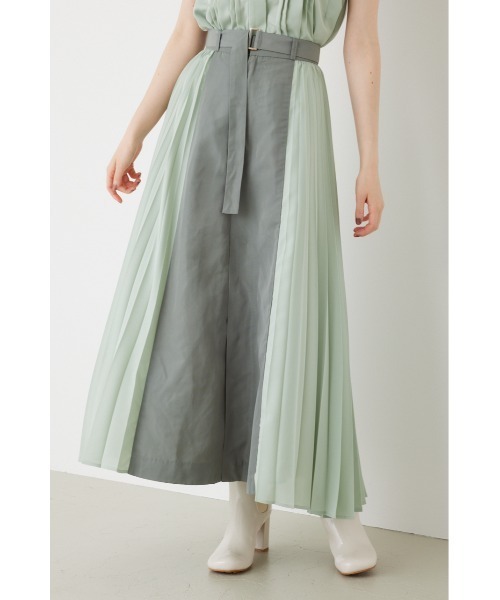 rienda（リエンダ）の「プリーツコンビフレアスカート（スカート・レディース・ベージュ/ライトグリーン/ブラック・MEDIUM/SMALL）」の3枚目の写真