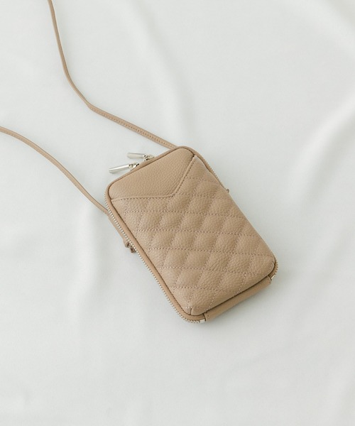 RODE SKO（ロデスコ）の「キルティングマルチショルダーバッグ（ショルダーバッグ・レディース・グリーン/ブラック/ホワイト/グリーン系その他/シルバー/グレー系その他・ONE）」の4枚目の写真