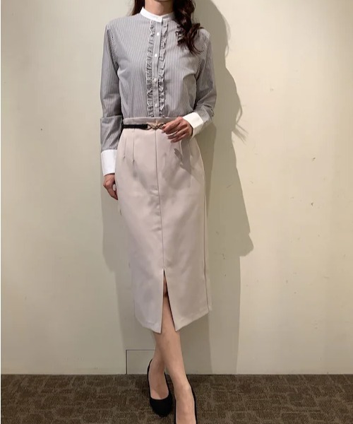 TOKYO SHIRTS（トウキョウシャツ）の「形態安定ノーアイロン スタンドカラー フリル付き長袖ビジネスワイシャツ（ビジネスシャツ・レディース・モカ・S/M/L/LL）」の12枚目の写真