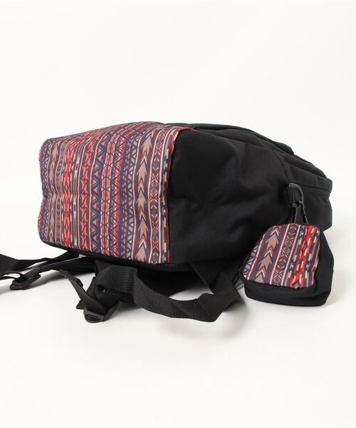 チチカカ（チチカカ）の「ポーチコンビバックパック（バックパック/リュック・レディース・ブラック/ネイビー/オレンジ・FREE）」の4枚目の写真