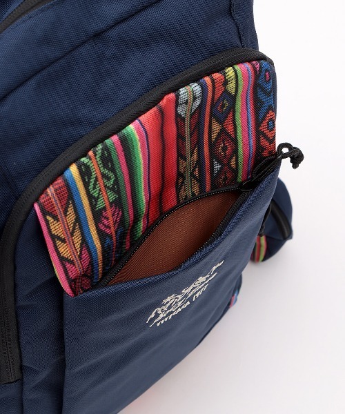チチカカ（チチカカ）の「ポーチコンビバックパック（バックパック/リュック・レディース・ブラック/ネイビー/オレンジ・FREE）」の16枚目の写真