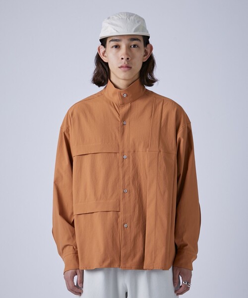 CITY TOKYO(シティトウキョウ)の「IDIOMオーバーサイズクロップドシャツ(シャツ/ブラウス・メンズ・ブラック/オレンジ系その他/オフホワイト・1/2)」の13枚目の写真