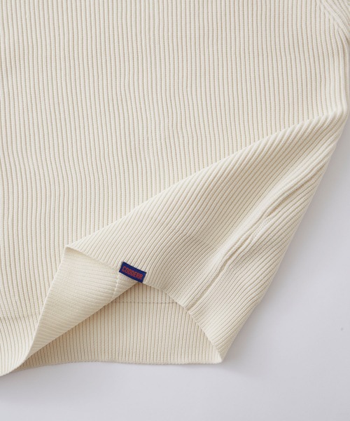 MONO-MART（モノマート）の「【CODDERR】畦編み ビッグシルエット クルーネックプルオーバーニット/ルーズフィット（ニット/セーター・レディース・ベージュ/イエロー/ブルー/ブラック/ホワイト/ネイビー/パープル/グリーン/グレー/オレンジ/レッド/チャコール/グレイッシュベージュ/サックスブルー/スモークピンク・M/L）」の22枚目の写真