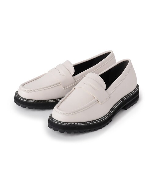 SHOO・LA・RUE(シューラルー)の「◆厚底 スクエアトゥ ローファー(ドレスシューズ・レディース・ブラック/ナチュラル・35/45)」の2枚目の写真