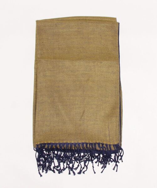 BENETTON (UNITED COLORS OF BENETTON)（ベネトンユナイテッドカラーズオブベネトン）の「フリンジ付きバイカラー配色ストール（ストール/ショール・レディース・レッド/ブラック/ブルー系その他/ベージュ・ONE SIZE）」の6枚目の写真