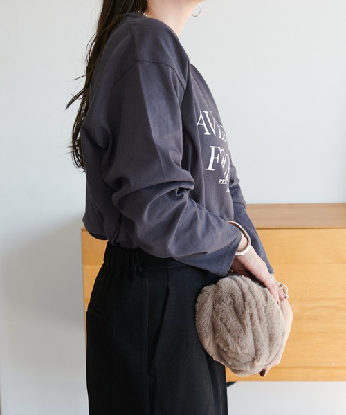 DISCOAT(ディスコート)の「【WEB限定】3段ロゴロンT(Tシャツ/カットソー・レディース・ホワイト/オフホワイト/チャコールグレー/ブラウン・FREE)」の21枚目の写真