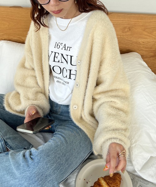 DISCOAT(ディスコート)の「【WEB限定】3段ロゴロンT(Tシャツ/カットソー・レディース・ホワイト/オフホワイト/チャコールグレー/ブラウン・FREE)」の14枚目の写真