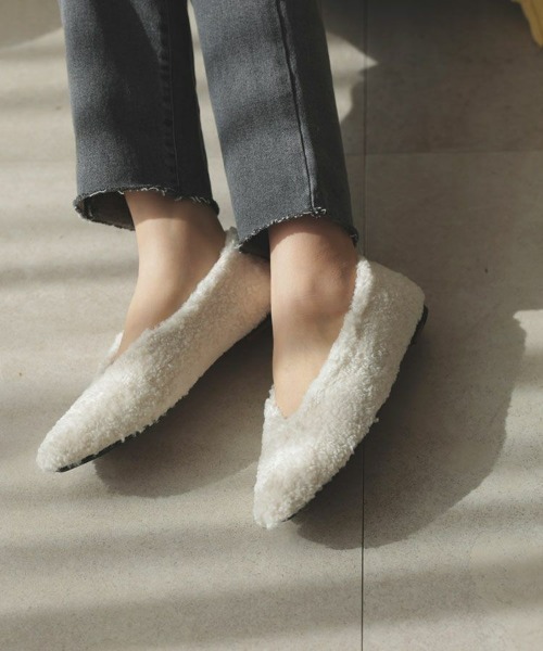 DONOBAN（ドノバン）の「ボアパンプス（バレエシューズ・レディース・アイボリー/ブラック・35(22.5cm)/37(23.5cm)/24.5cm）」の14枚目の写真