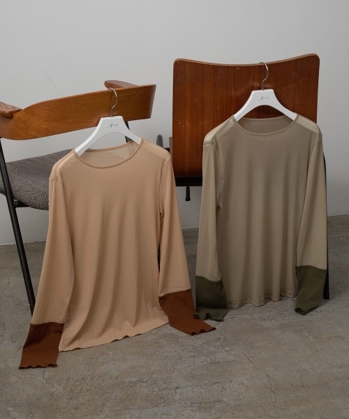Amiur（エミレ）の「two tone loose fit tops（Tシャツ/カットソー・レディース・ベージュ/グリーン・FREE）」の13枚目の写真