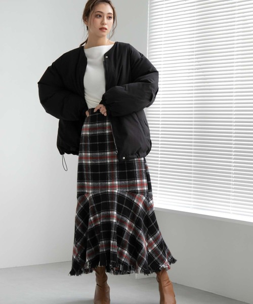 fifth（フィフス）の「ノーカラー中綿ショートコート（ダウンジャケット/コート・レディース・ベージュ/ブラック・M）」の20枚目の写真