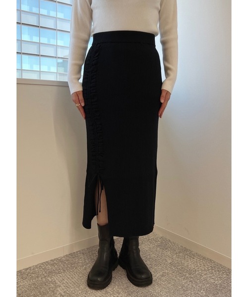 Adoon plain(アドーンプレーン)の「【セットアップ可能】2way/スリットニットスカート(スカート・レディース・ブルー/ブラック・MEDIUM/LARGE)」の3枚目の写真
