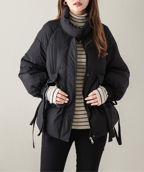 SUGAR BISKET(シュガービスケット)の「ウエストギャザーフェイクダウンブルゾン(ダウンジャケット/コート・レディース・ベージュ/ブラック/グリーン・L/M)」の4枚目の写真