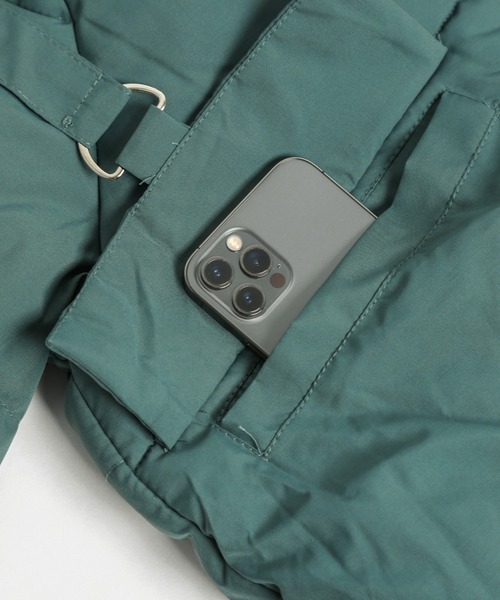 SUGAR BISKET(シュガービスケット)の「ウエストギャザーフェイクダウンブルゾン(ダウンジャケット/コート・レディース・ベージュ/ブラック/グリーン・L/M)」の22枚目の写真