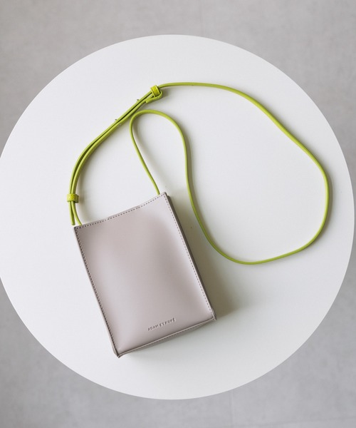 ADAM ET ROPE'（アダムエロペ）の「ミニポシェット（ショルダーバッグ・レディース・グレー/ブラック/ホワイト・FREE）」の3枚目の写真