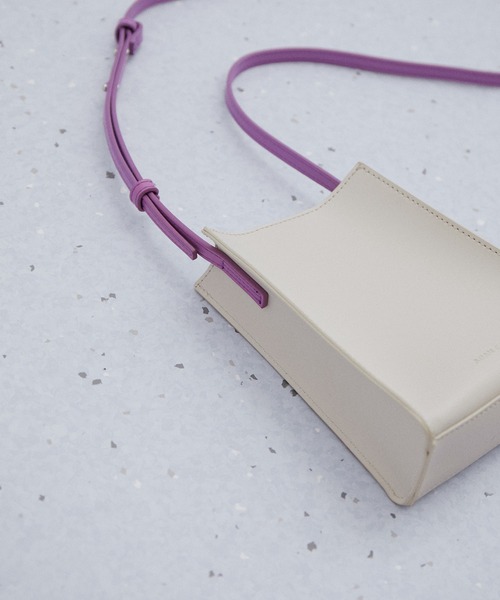 ADAM ET ROPE'（アダムエロペ）の「ミニポシェット（ショルダーバッグ・レディース・グレー/ブラック/ホワイト・FREE）」の5枚目の写真