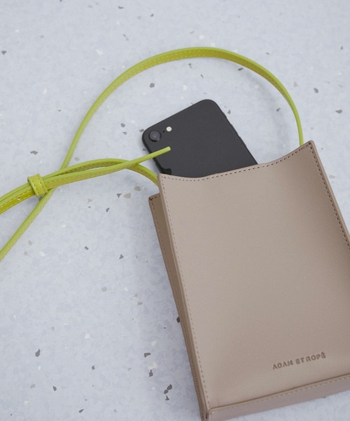 ADAM ET ROPE'（アダムエロペ）の「ミニポシェット（ショルダーバッグ・レディース・グレー/ブラック/ホワイト・FREE）」の6枚目の写真