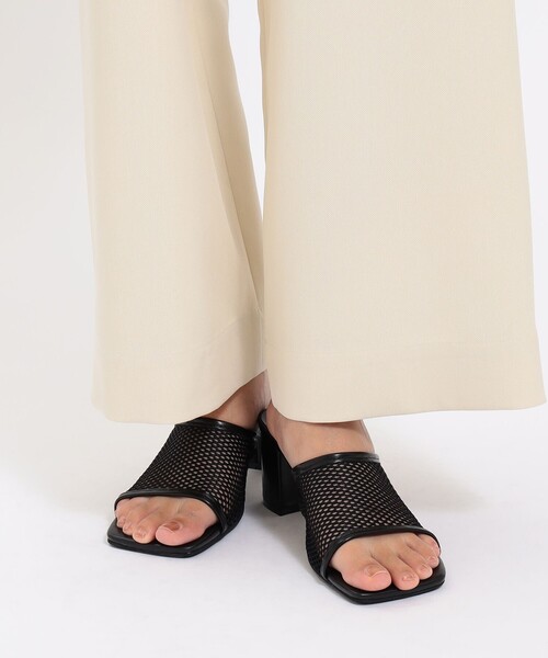 Ray BEAMS(レイビームス)の「Ray BEAMS / メッシュ ヒール サンダル(サンダル・レディース・ブラック・23.0cm/23.5cm/24.0cm/24.5cm/25.0cm)」の2枚目の写真