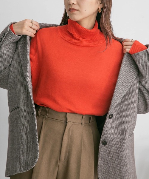 KBF（ケイビーエフ）の「ハイネックコンパクトニット（ニット/セーター・レディース・ブラウン/グリーン/オレンジ・ONE）」の3枚目の写真