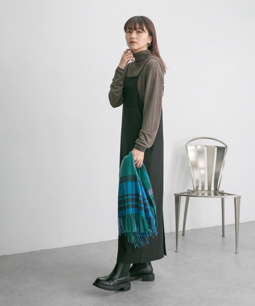 KBF（ケイビーエフ）の「ハイネックコンパクトニット（ニット/セーター・レディース・ブラウン/グリーン/オレンジ・ONE）」の17枚目の写真