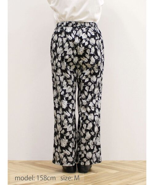 CRAFT STANDARD BOUTIQUE（クラフトスタンダードブティック）の「インドコットン　プリントイージーパンツ（その他パンツ・レディース・ベージュ/ブラック・M/L）」の17枚目の写真