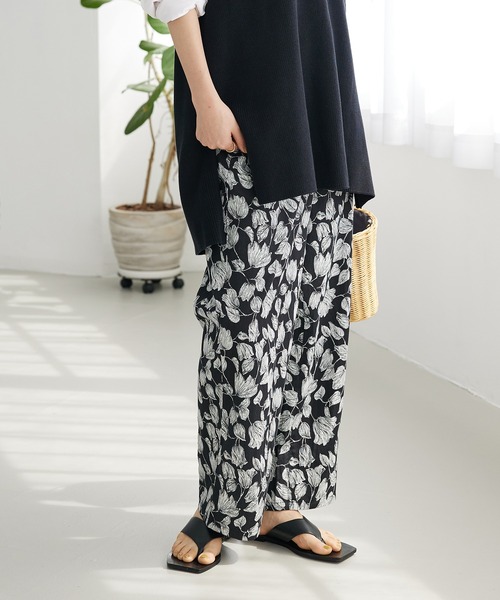 CRAFT STANDARD BOUTIQUE（クラフトスタンダードブティック）の「インドコットン　プリントイージーパンツ（その他パンツ・レディース・ベージュ/ブラック・M/L）」の2枚目の写真