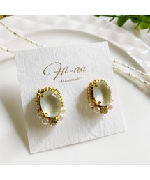 【Hi-na】ビジューとビーズの刺繡アクセサリー　ピアス(MA)