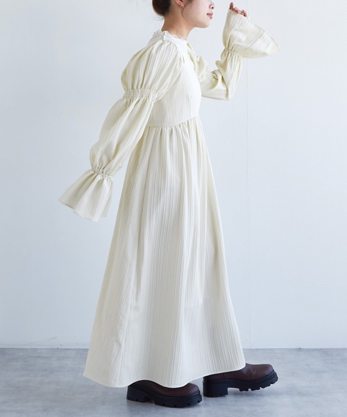 w closet（ダブルクローゼット）の「キャンディスリーブバックリボンワンピース（ワンピース・レディース・ミント/キナリ/ブルーパープル・FREE）」の2枚目の写真