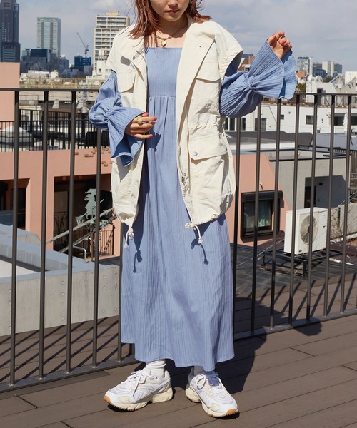 w closet（ダブルクローゼット）の「キャンディスリーブバックリボン