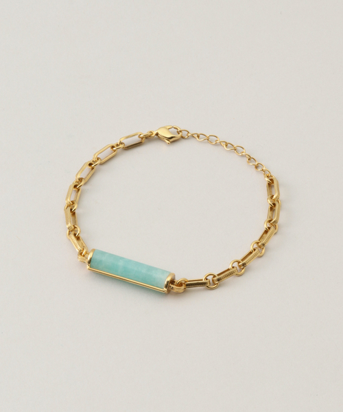 La TOTALITE(ラトータリテ)の「【ADER.BIJOUX/アデル ビジュー】GEMchain bracelet(ブレスレット・レディース・グリーン・FREE)」の1枚目の写真