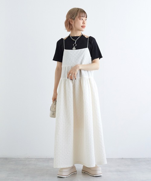 w closet(ダブルクローゼット)の「ホルターネックアメリカンスリーブプルオーバー(Tシャツ/カットソー・レディース・ブラック/ブルー系その他/ホワイト×ブラック/オフホワイト・FREE)」の12枚目の写真