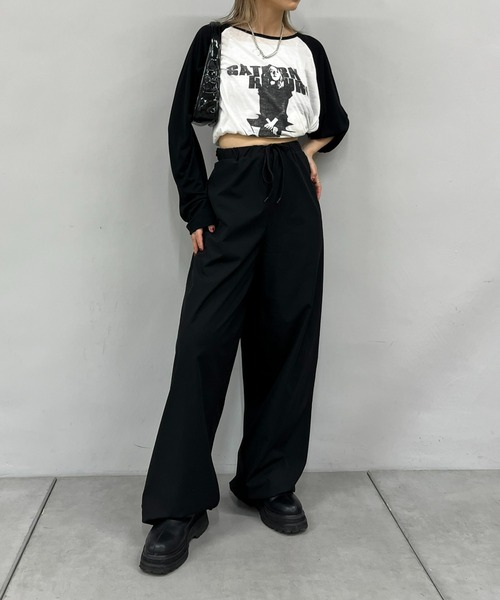 WHO'S WHO gallery（フーズフーギャラリー）の「イージーファットパンツ（カーゴパンツ・レディース・ブラック/ベージュ/アイボリー・FREE）」の8枚目の写真