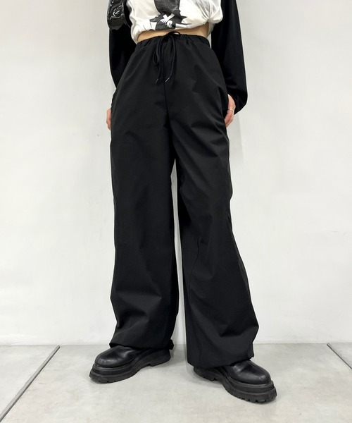 WHO'S WHO gallery（フーズフーギャラリー）の「イージーファットパンツ（カーゴパンツ・レディース・ブラック/ベージュ/アイボリー・FREE）」の11枚目の写真