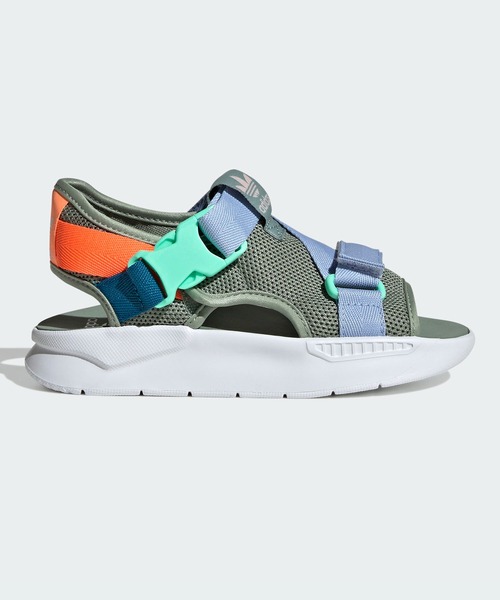adidas（アディダス）の「360 3.0 サンダル / 360 3.0 Sandals / アディダスオリジナルス adidas Originals（サンダル・キッズ・ブルー/ブラック/グリーン/ベージュ・20.0cm/21.0cm/17.5cm/18.5cm/19.5cm）」の3枚目の写真
