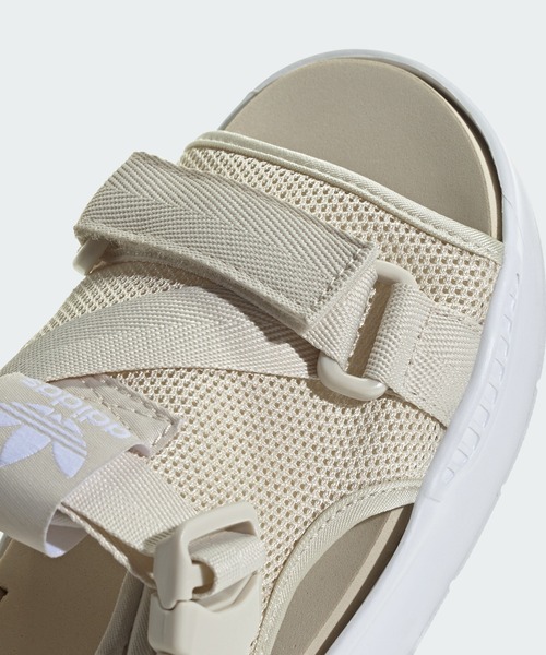 [ADIDAS] アディダス サンダル Sandals (送料関税込み) adidas(アディダス)ターコイズブルーTストラップフラット