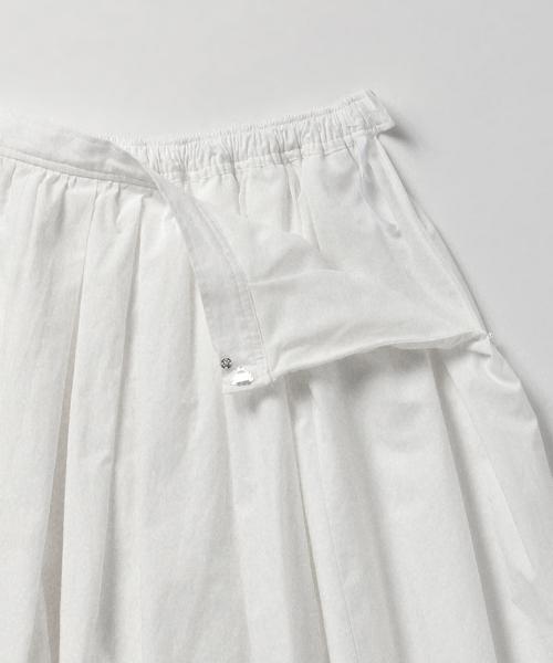 BEAMS LIGHTS Women's（ビームスライツ ウィメンズ）の「BEAMS LIGHTS / タイプライター ミディアムスカート（スカート・レディース・オフホワイト/ベージュ/オリーブ・38/36）」の19枚目の写真